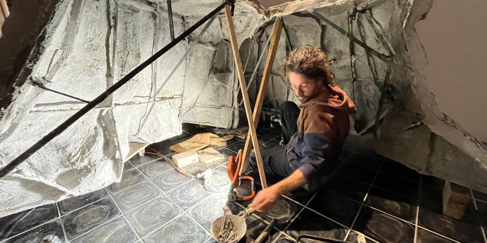 MAREK HALÁSZ — Petrifikácia